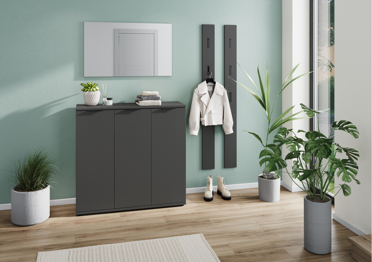 Kolekcija nameštaja Soliru