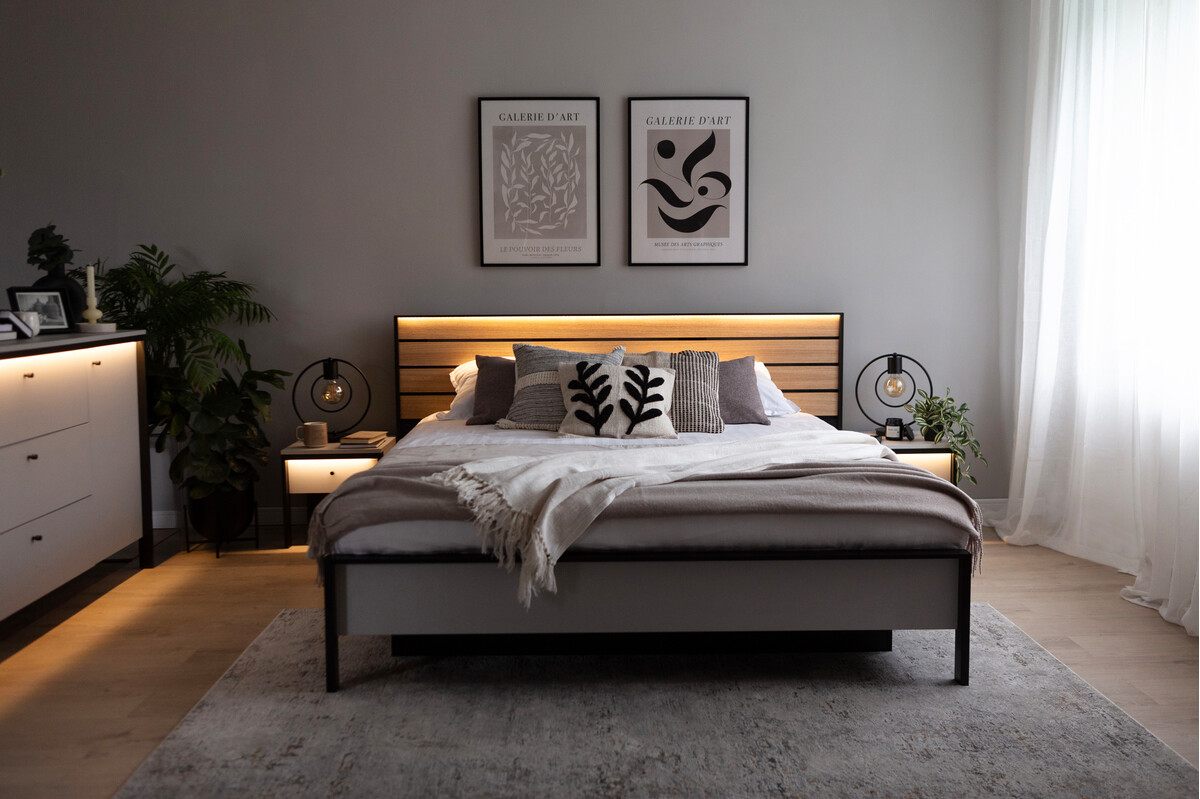 Kolekcija nameštaja Almela