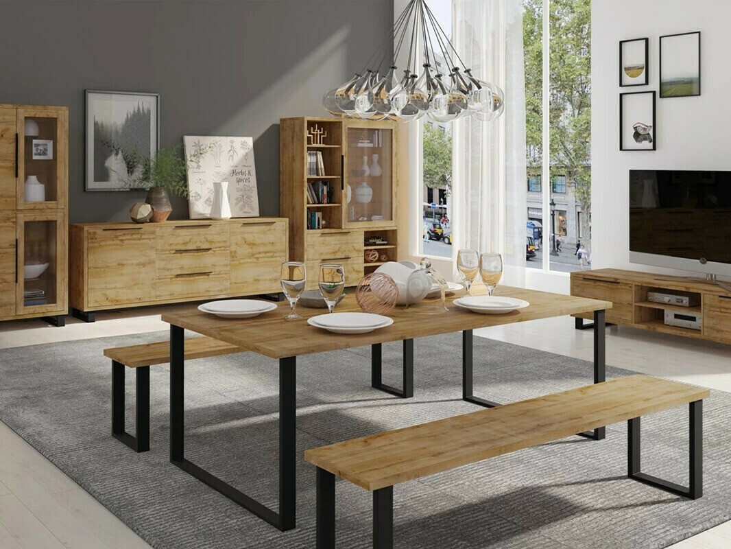 Sto Avicavu 111 (Вотан храст + Crno)