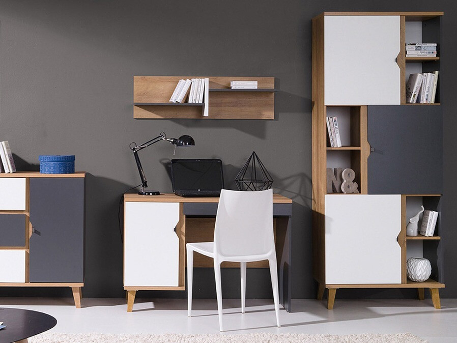 Zidna polica Etrmoru 130