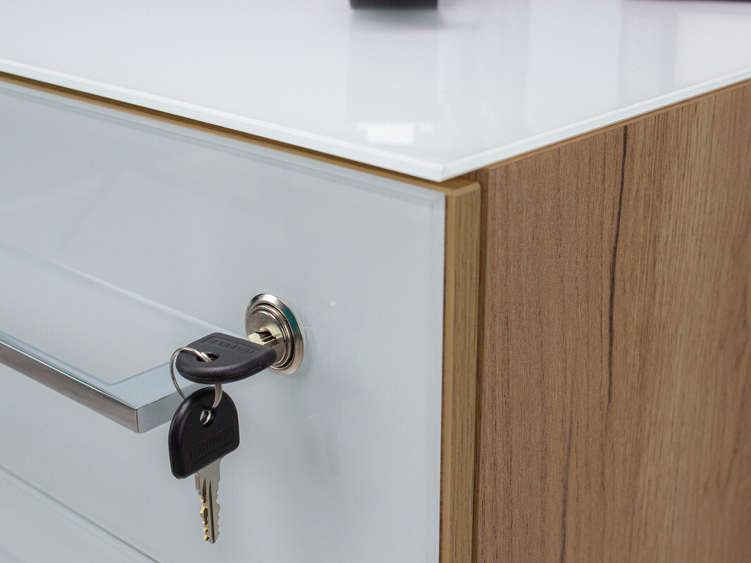 Fiokar Catcamu 101 (Sjajno belo + Navarra hrast)