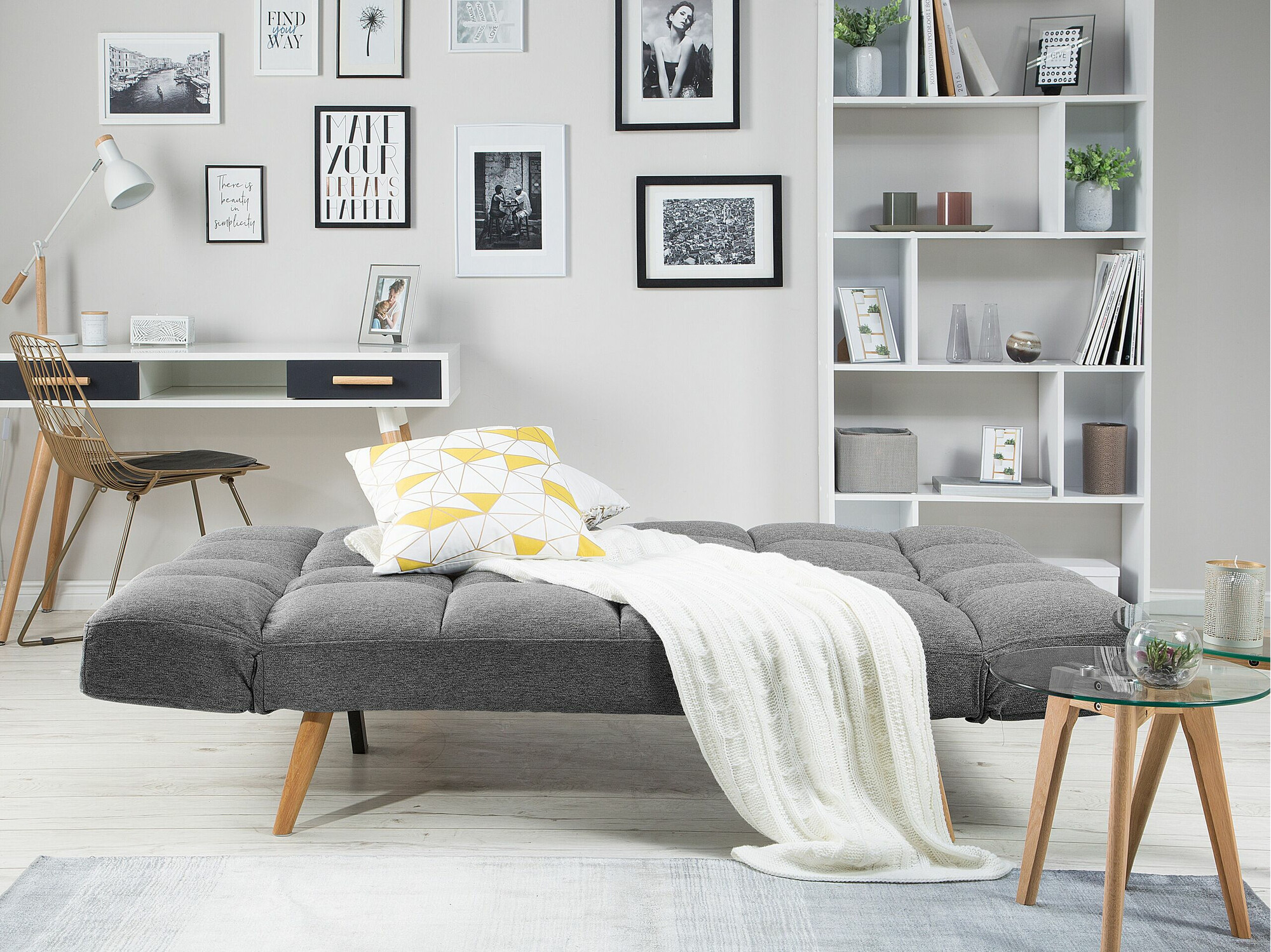 Sofa na razvlačenje Berwyn 1552 (Sivo)