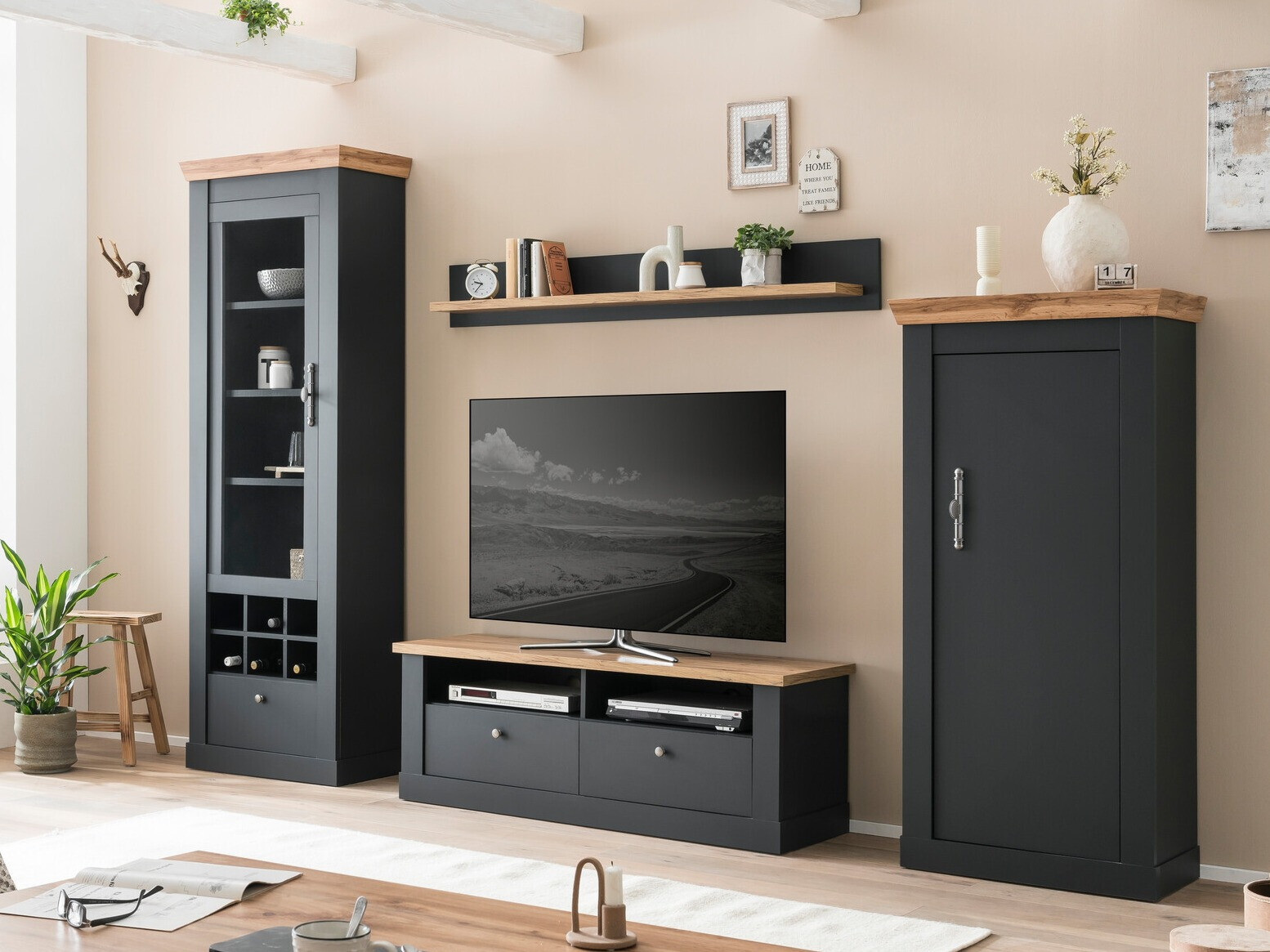 Set za dnevnu sobu Levbalu 119