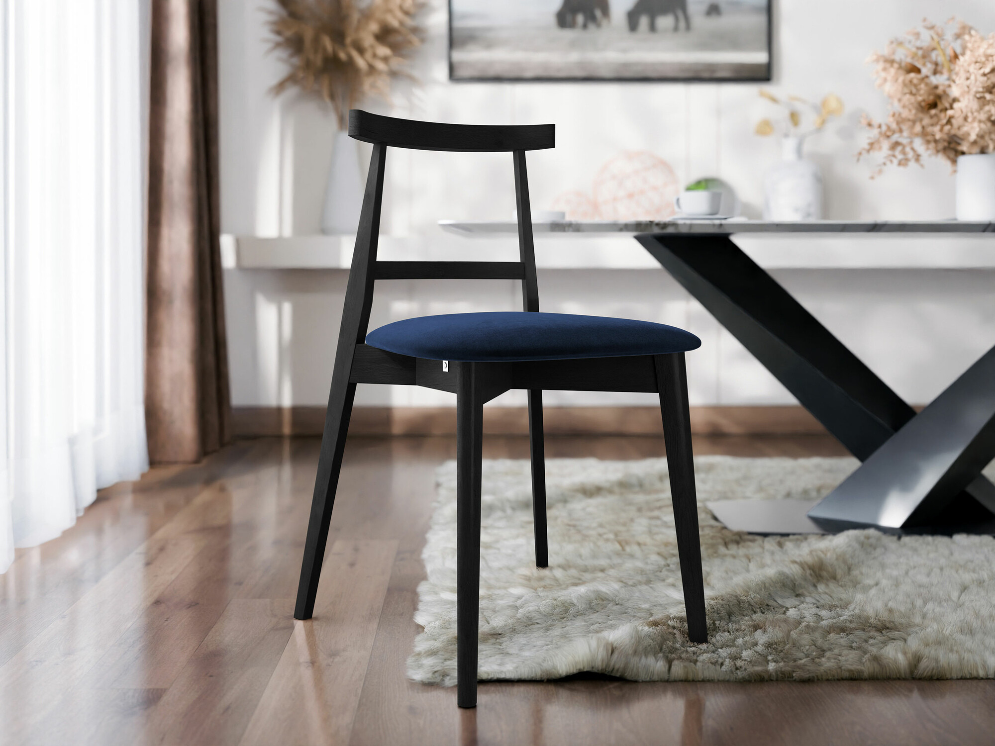 Stolica Dearborn 104 (Magic Velvet 2216)