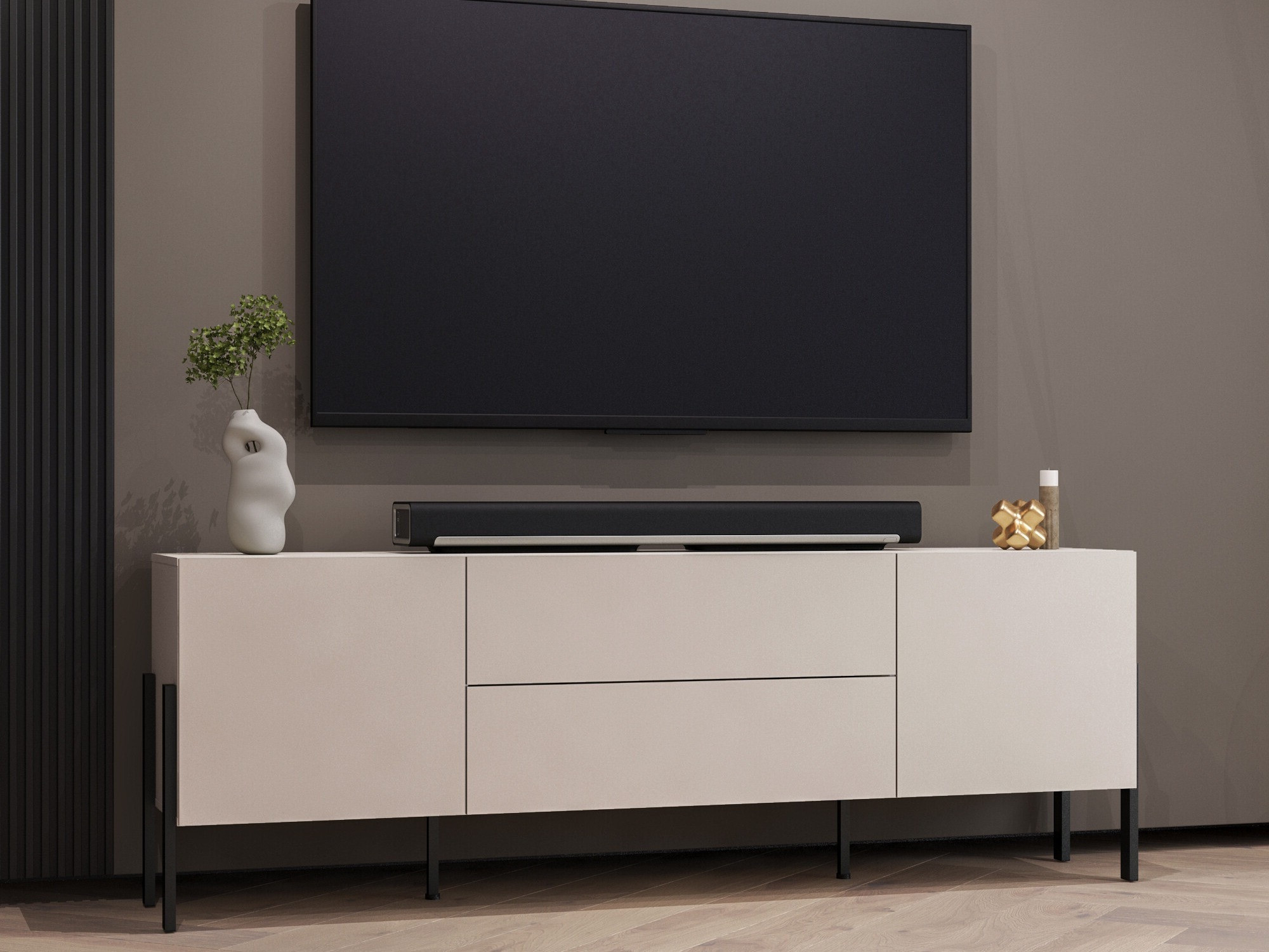 TV sto Etsore 102 (Kašmir)