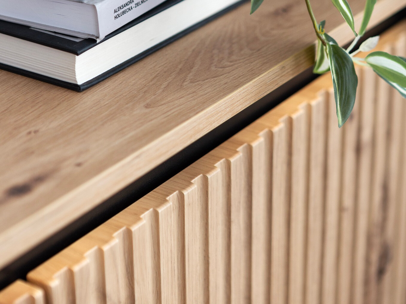 Ormarić Fernolu 103 (Zanatski hrast + Crno)