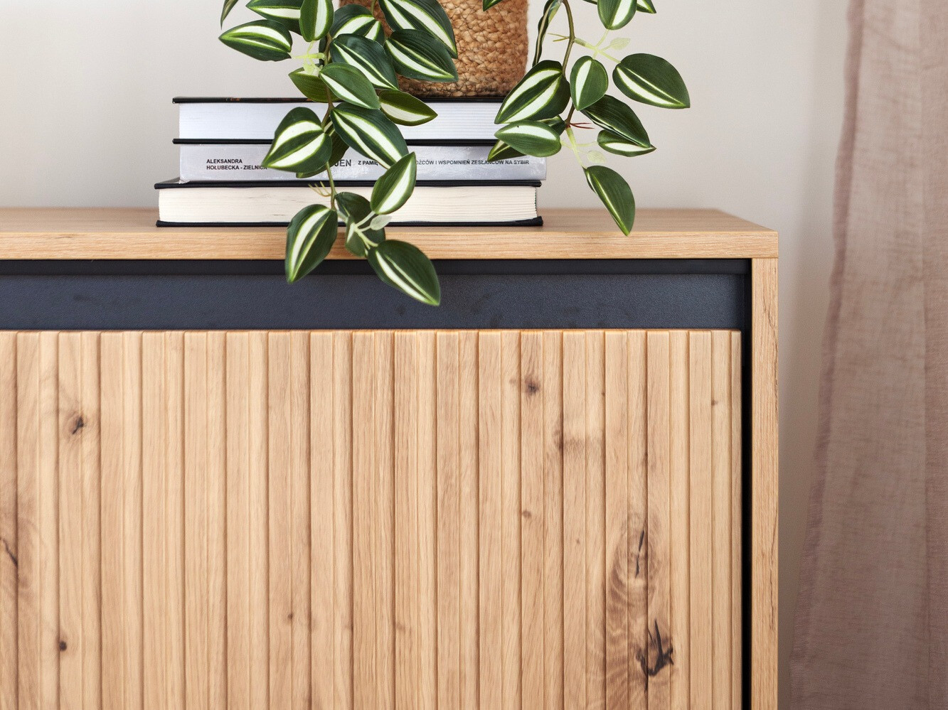 Ormarić Fernolu 101 (Zanatski hrast + Crno)