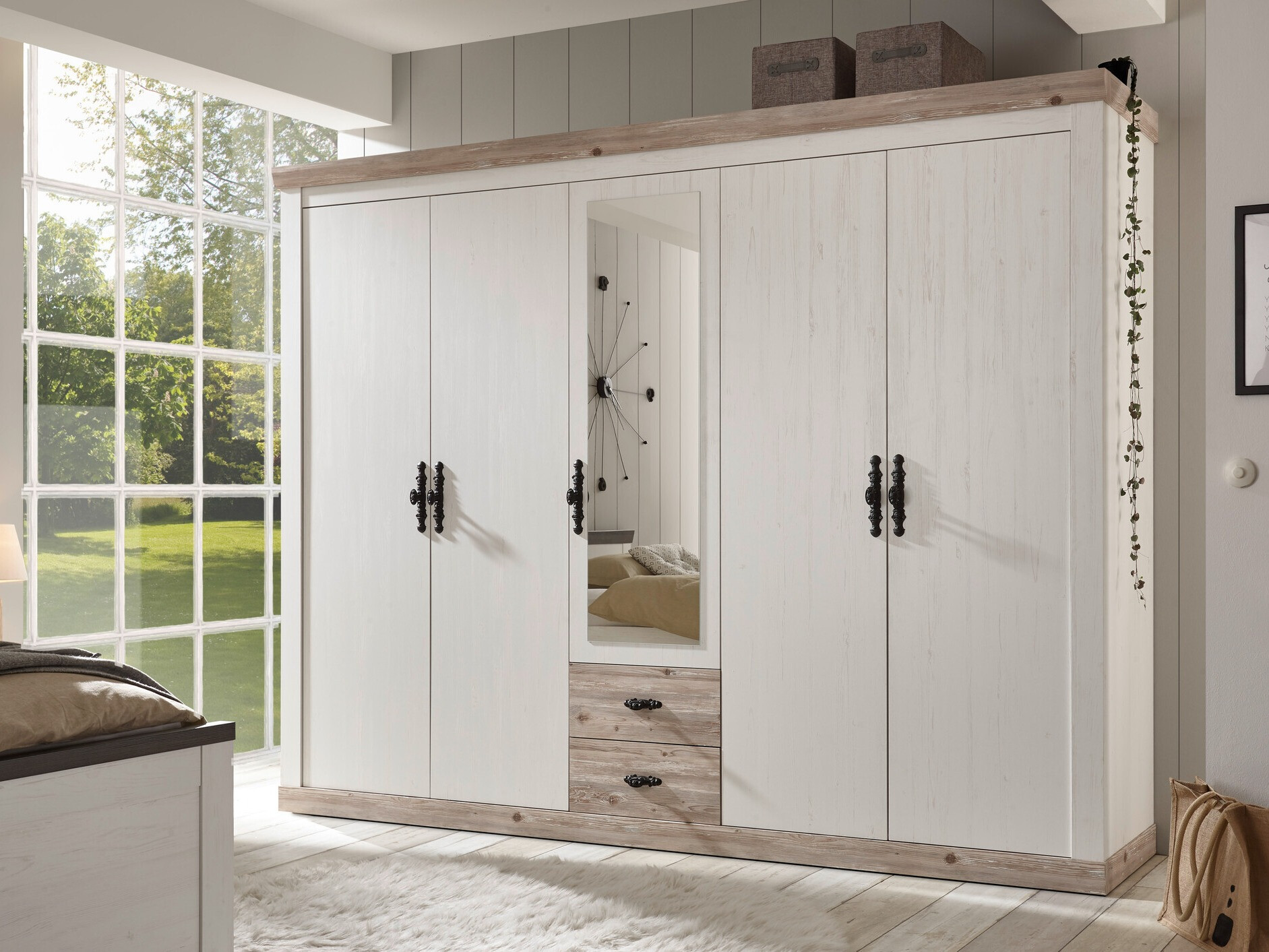 Ormar Daltori 119