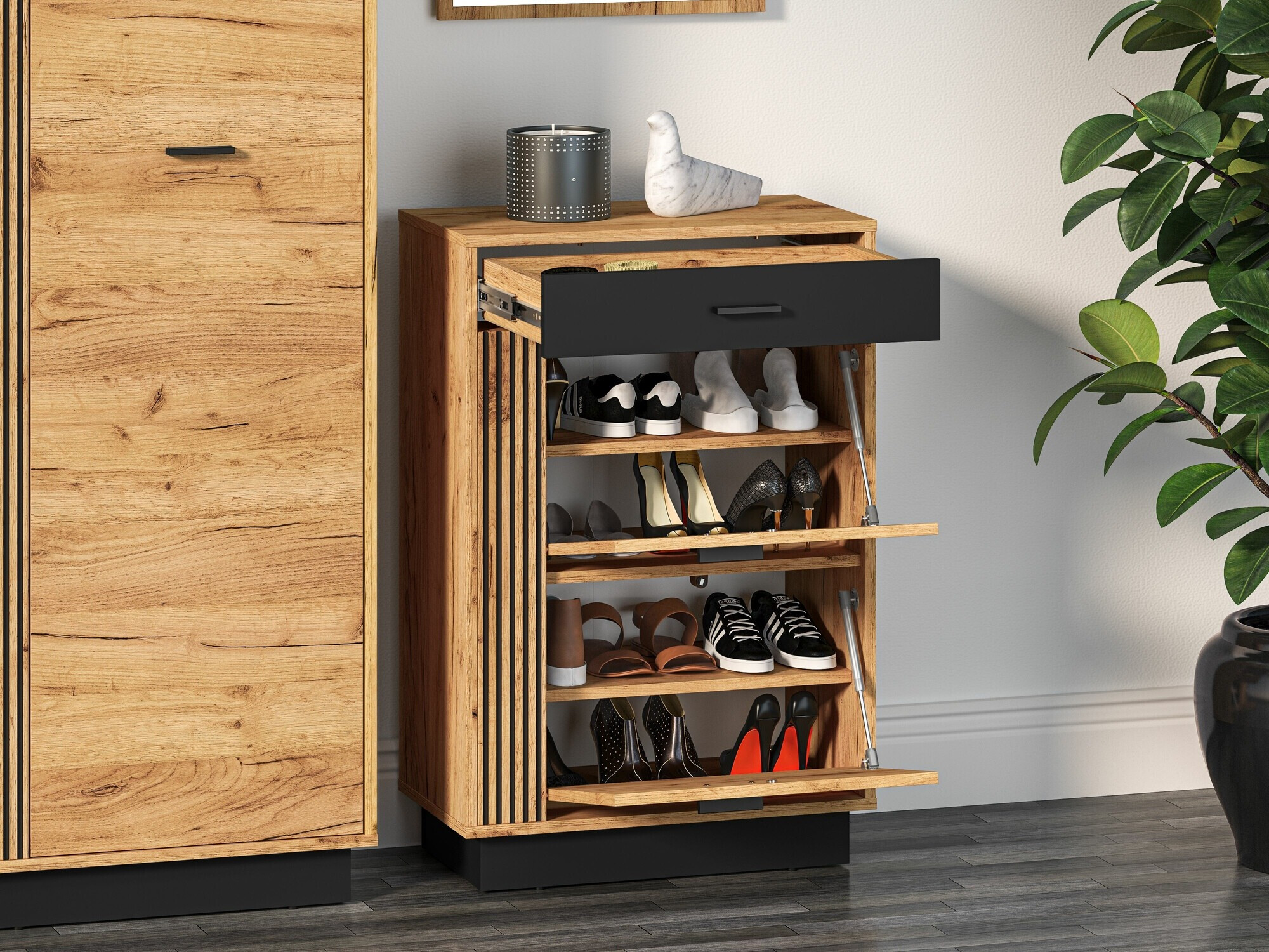 Cipelarnik Revcire 103