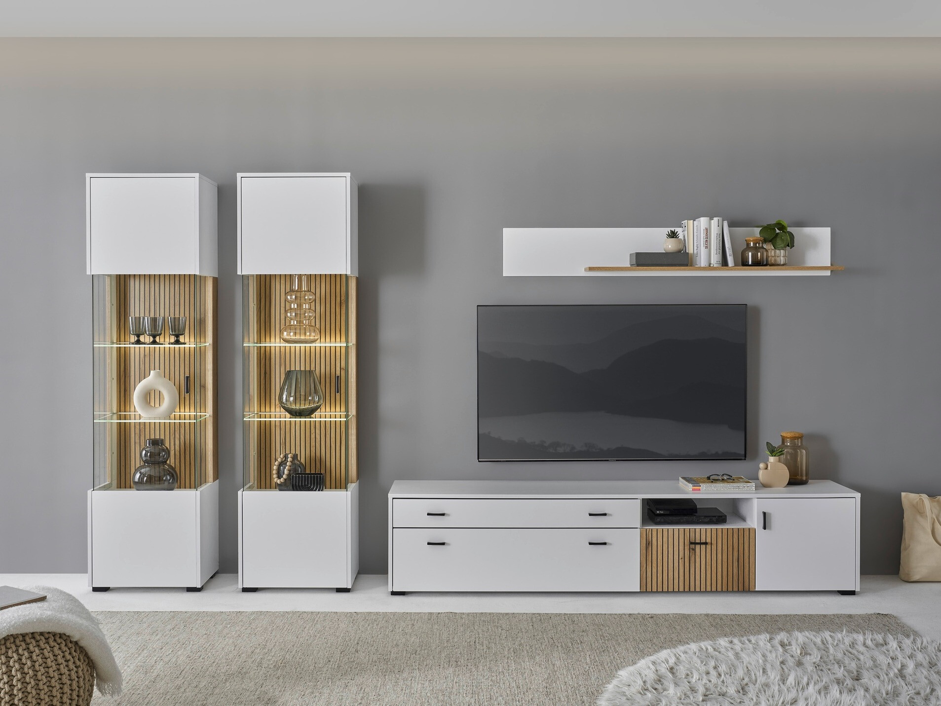 Set za dnevnu sobu Belmelu 117 (Belo + Hrast)