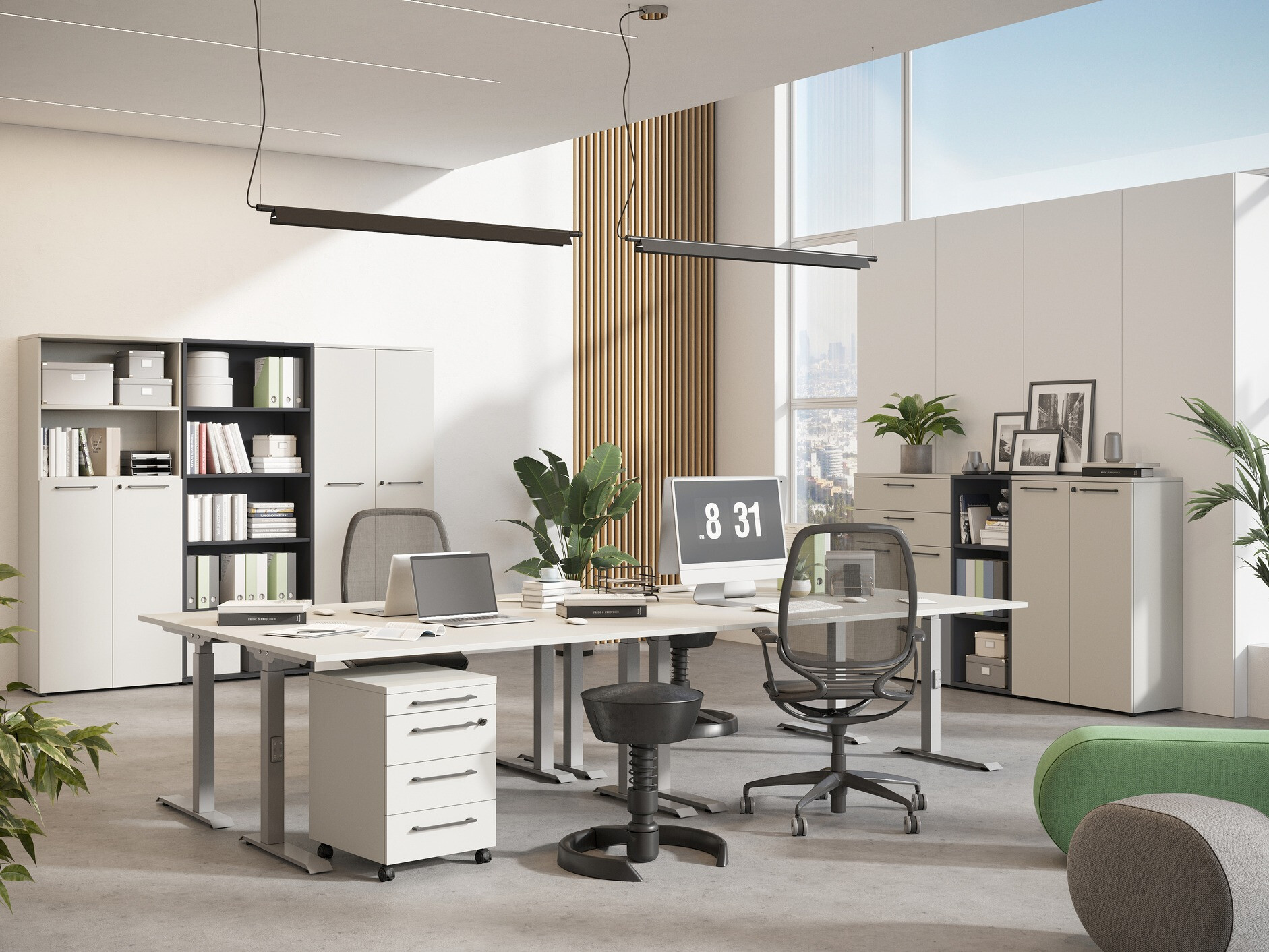 Kancelarijski sto Eliromo 121 (Svetloosiva + Srebrna)