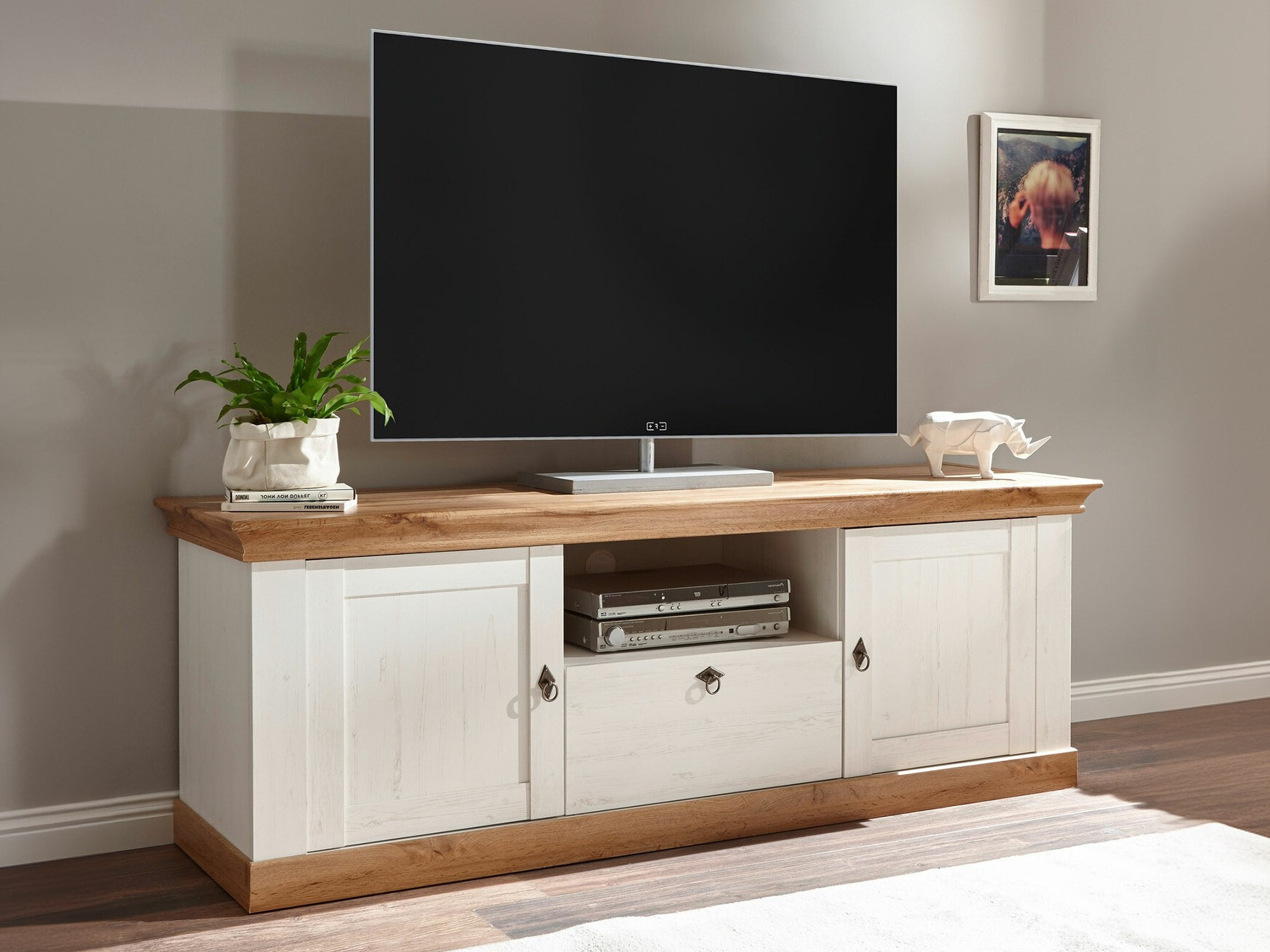 TV komoda Vomave 102
