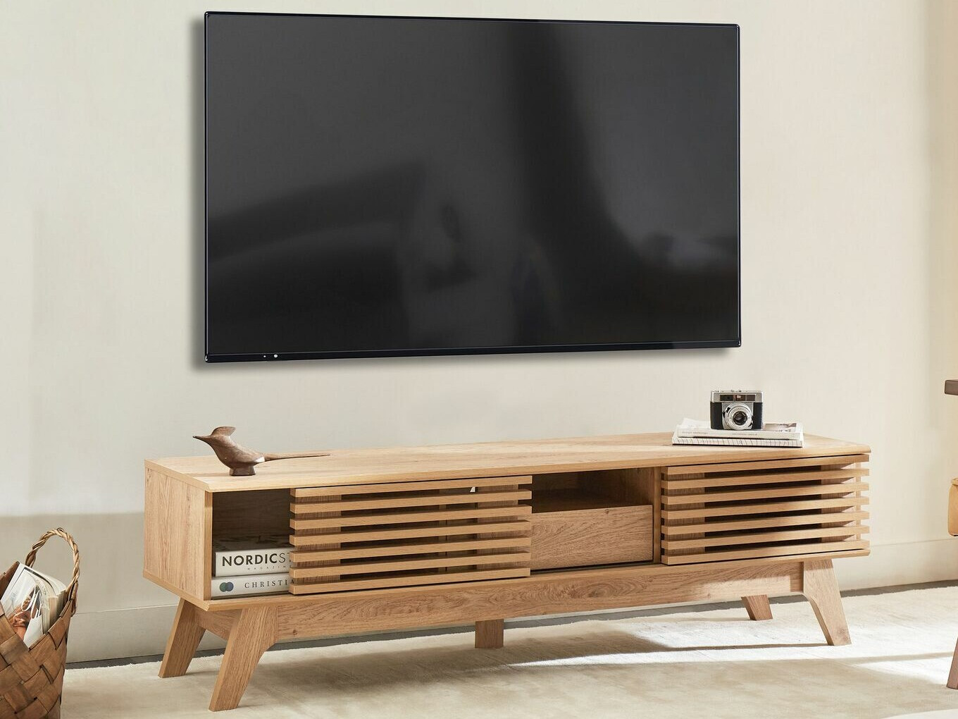 TV komoda Berwyn 133 (Svetlo smeđa)