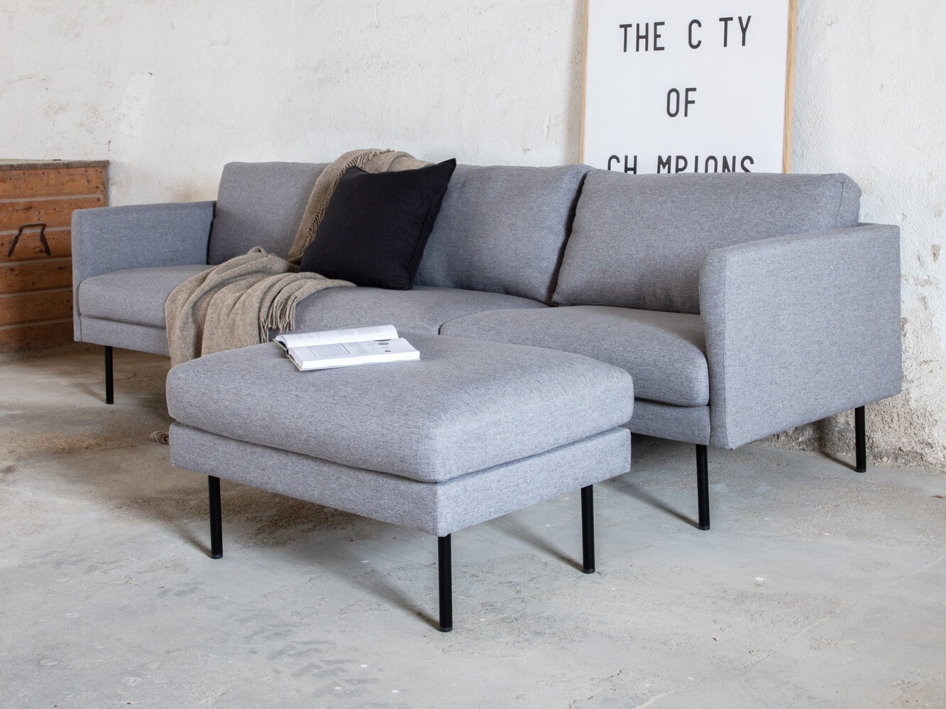 Set tapaciranog nameštaja Fercame 105 (Crno + Sivo)