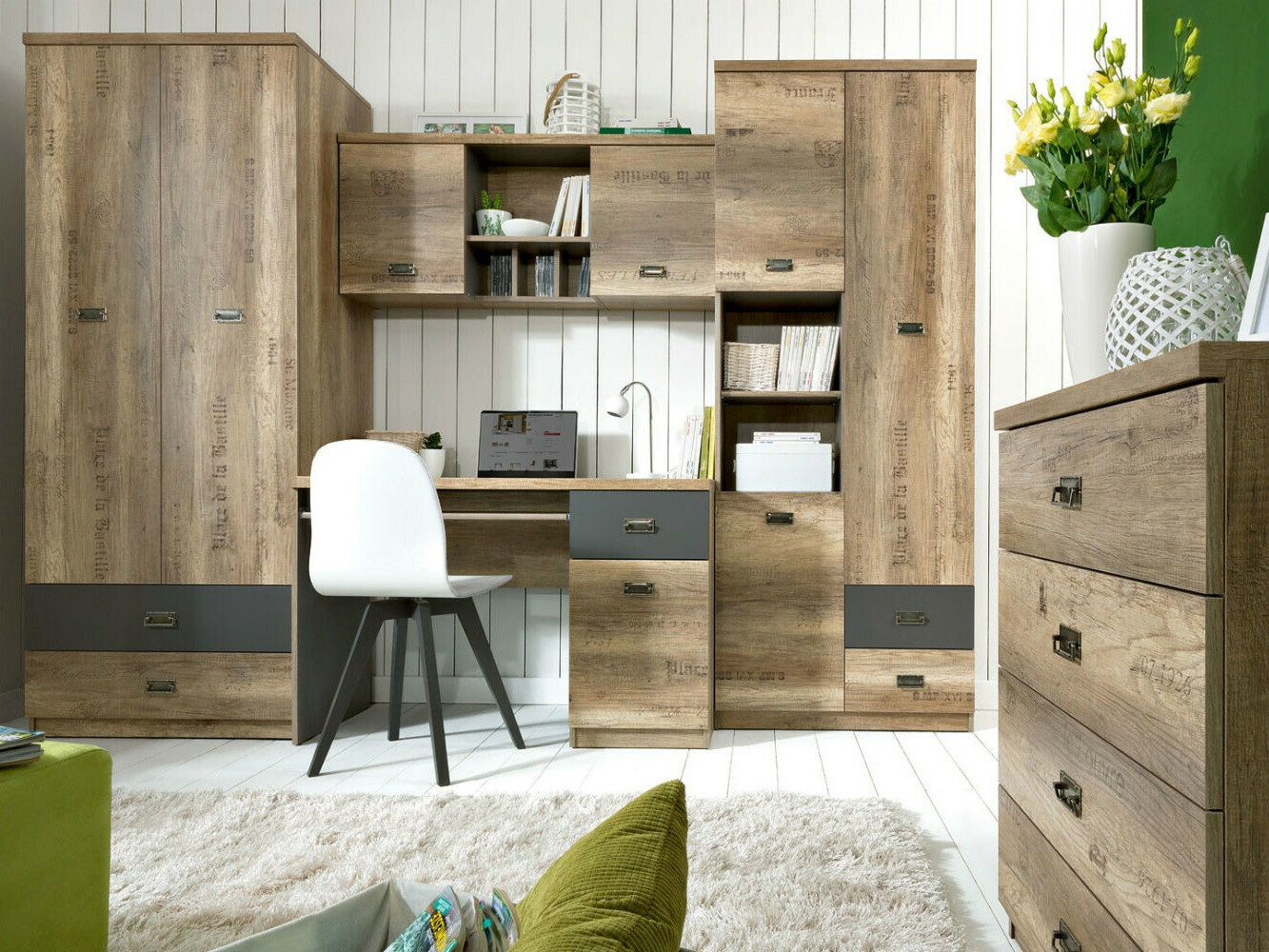 Zidni ormarić Odeveni 102