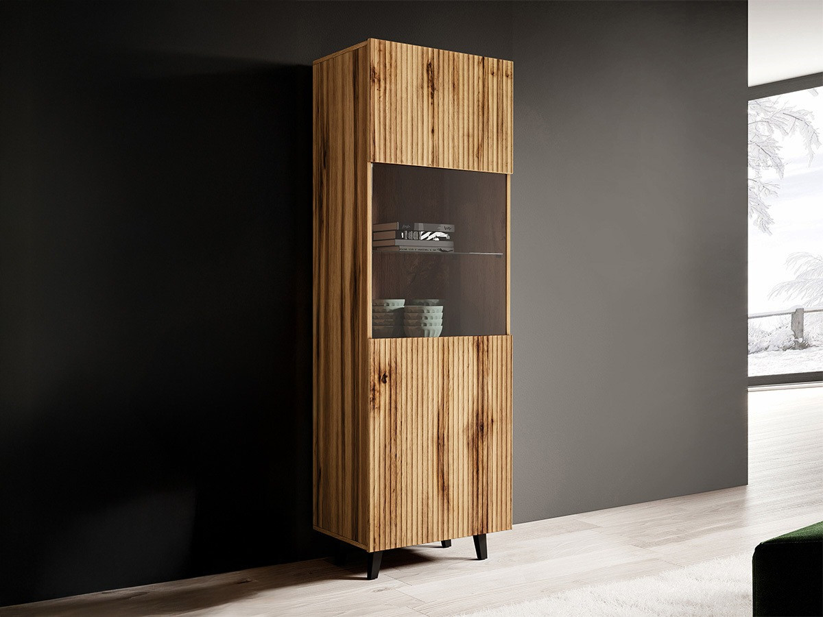 Polica Comes (Hrast Votan)