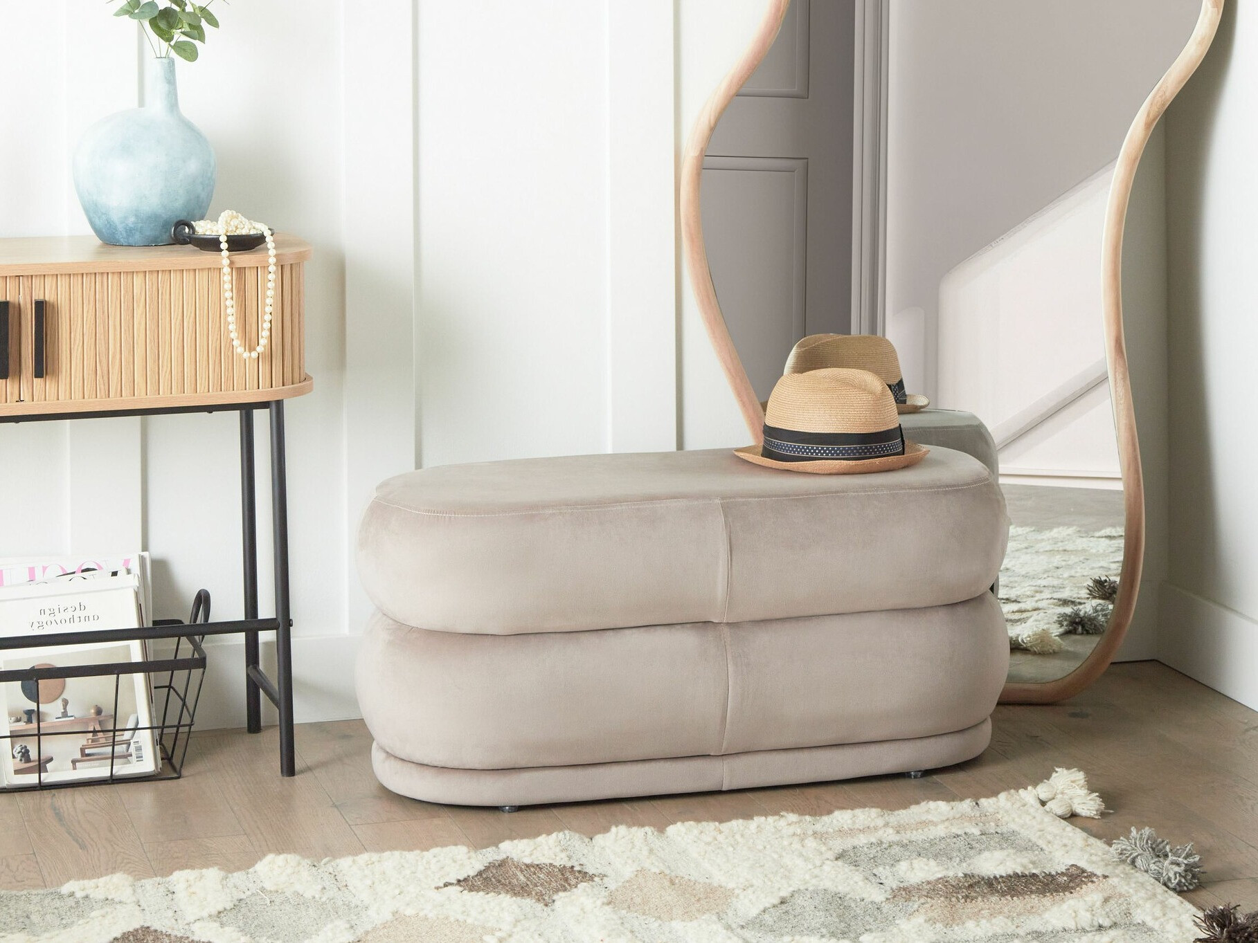 Tapacirana klupa Berwyn 2226 (Taupe)