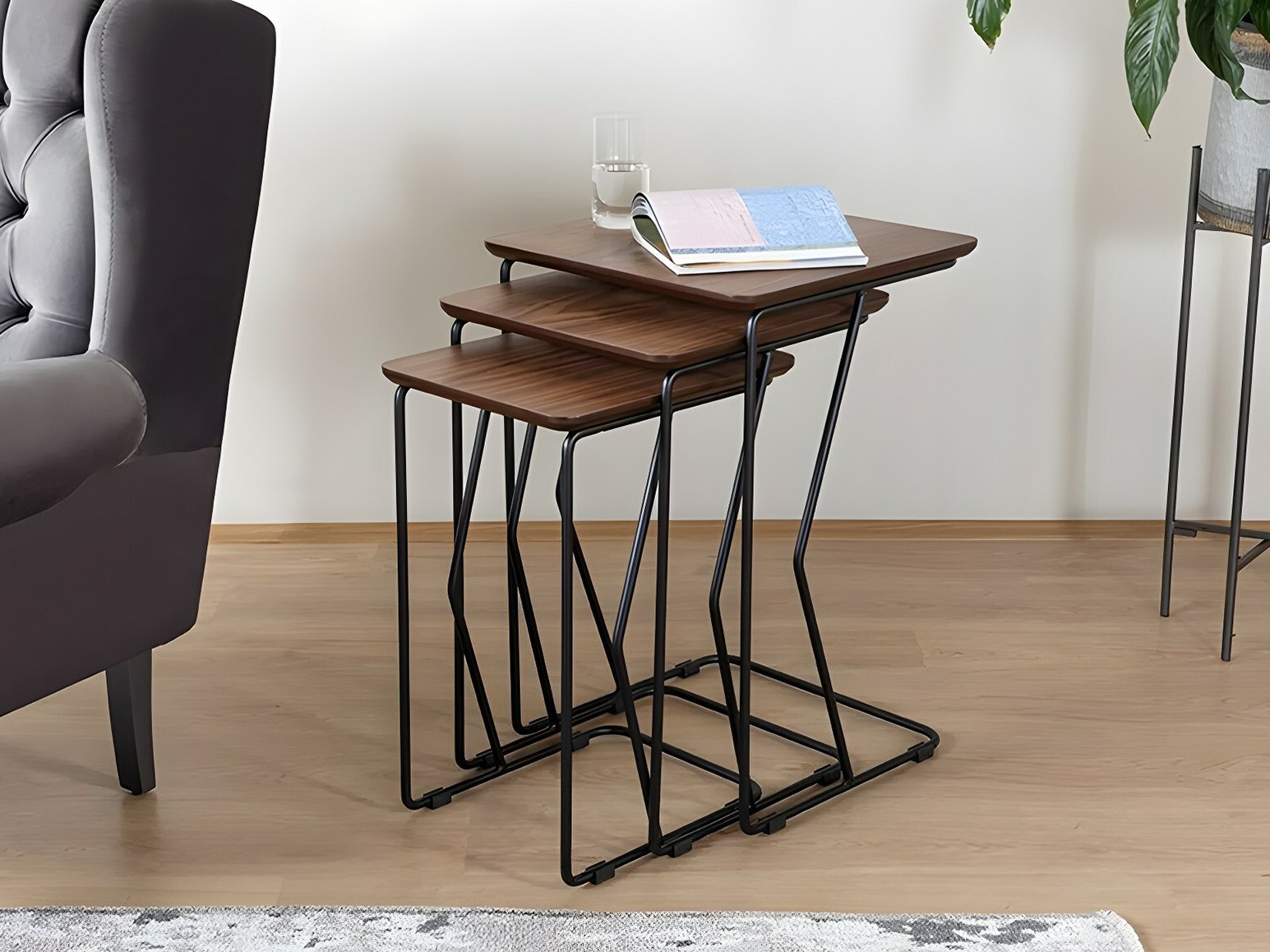 Set pomoćnih stočića Kailua 2337