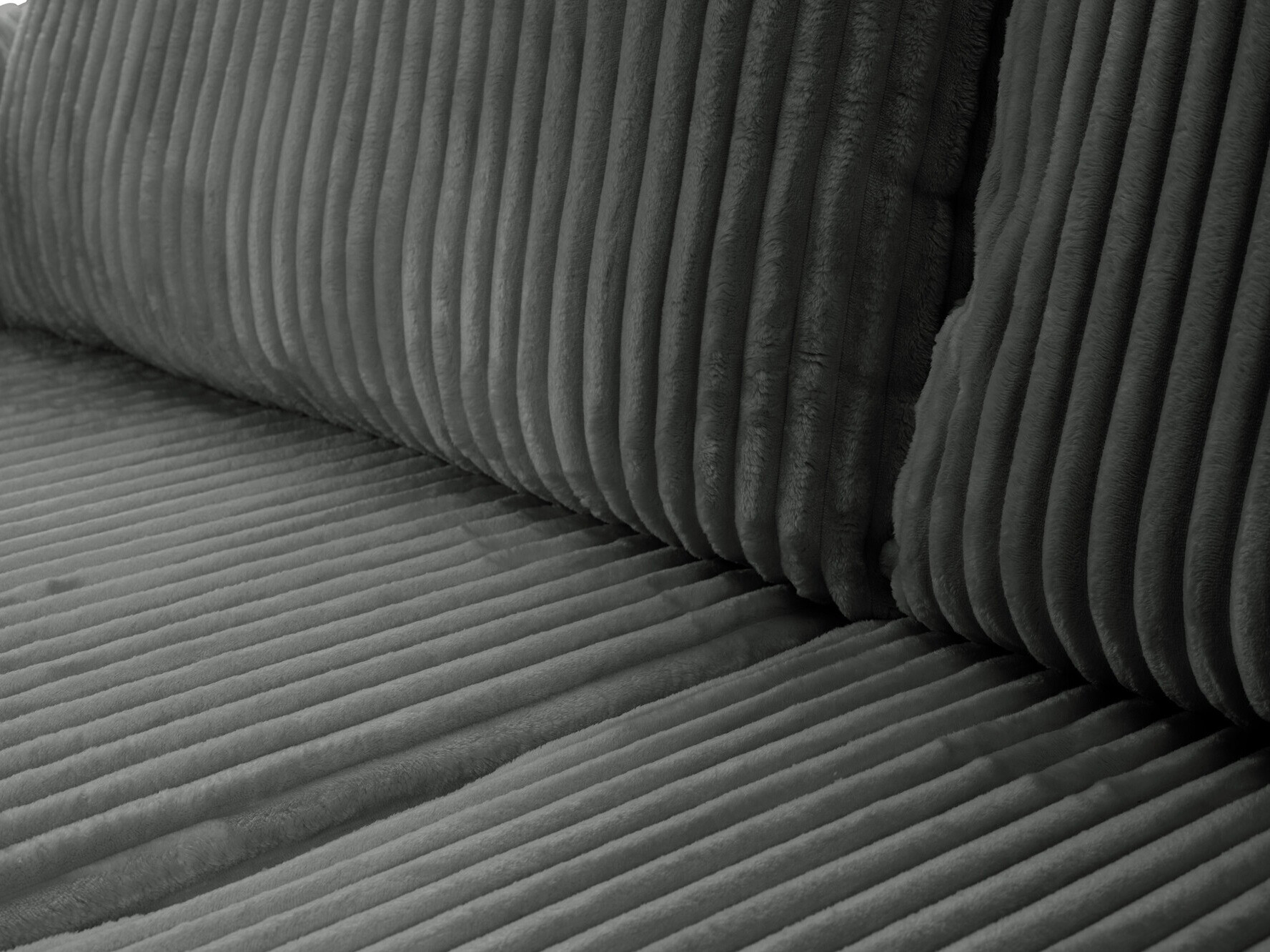 Ugaona sofa Kingston 153 (Tilia 90)