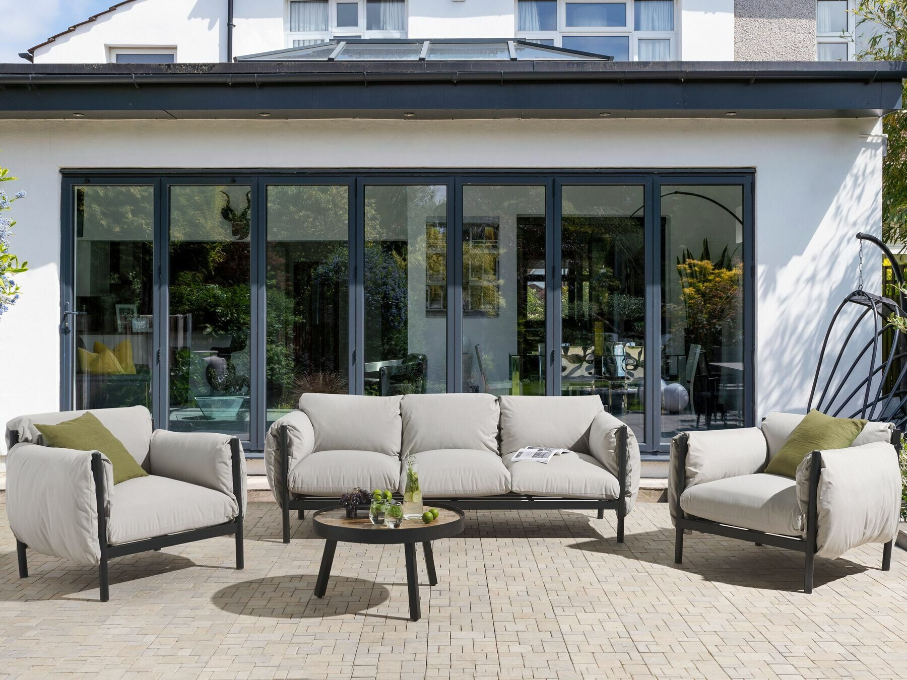 Baštenska sofa Berwyn 2523