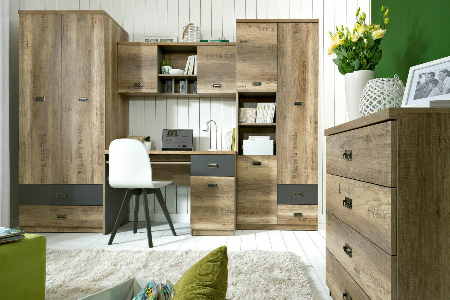 Dečija soba Odeveni 105