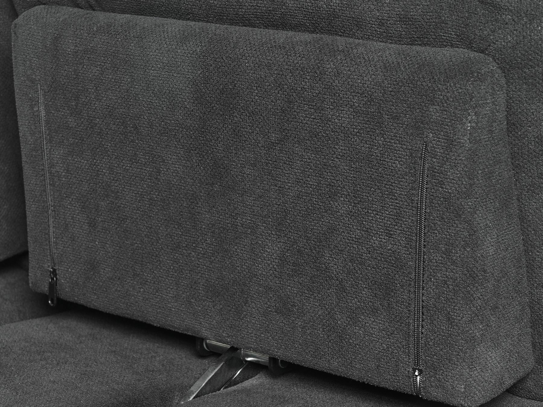 Sofa Berwyn 2551 (Crno)