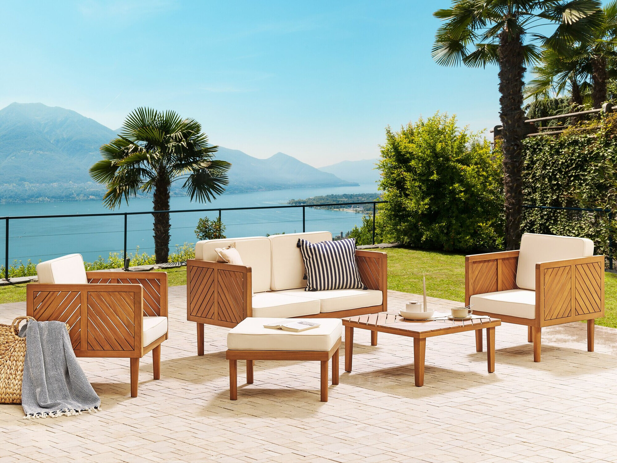 Set baštenskog nameštaja Camenou 112