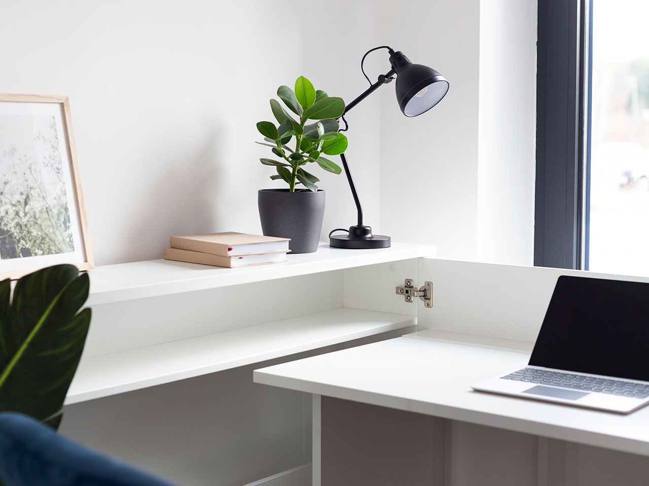 Ugaoni kancelarijski sto Concept Pro Lenart Levfere 101 (Zanatski hrast)