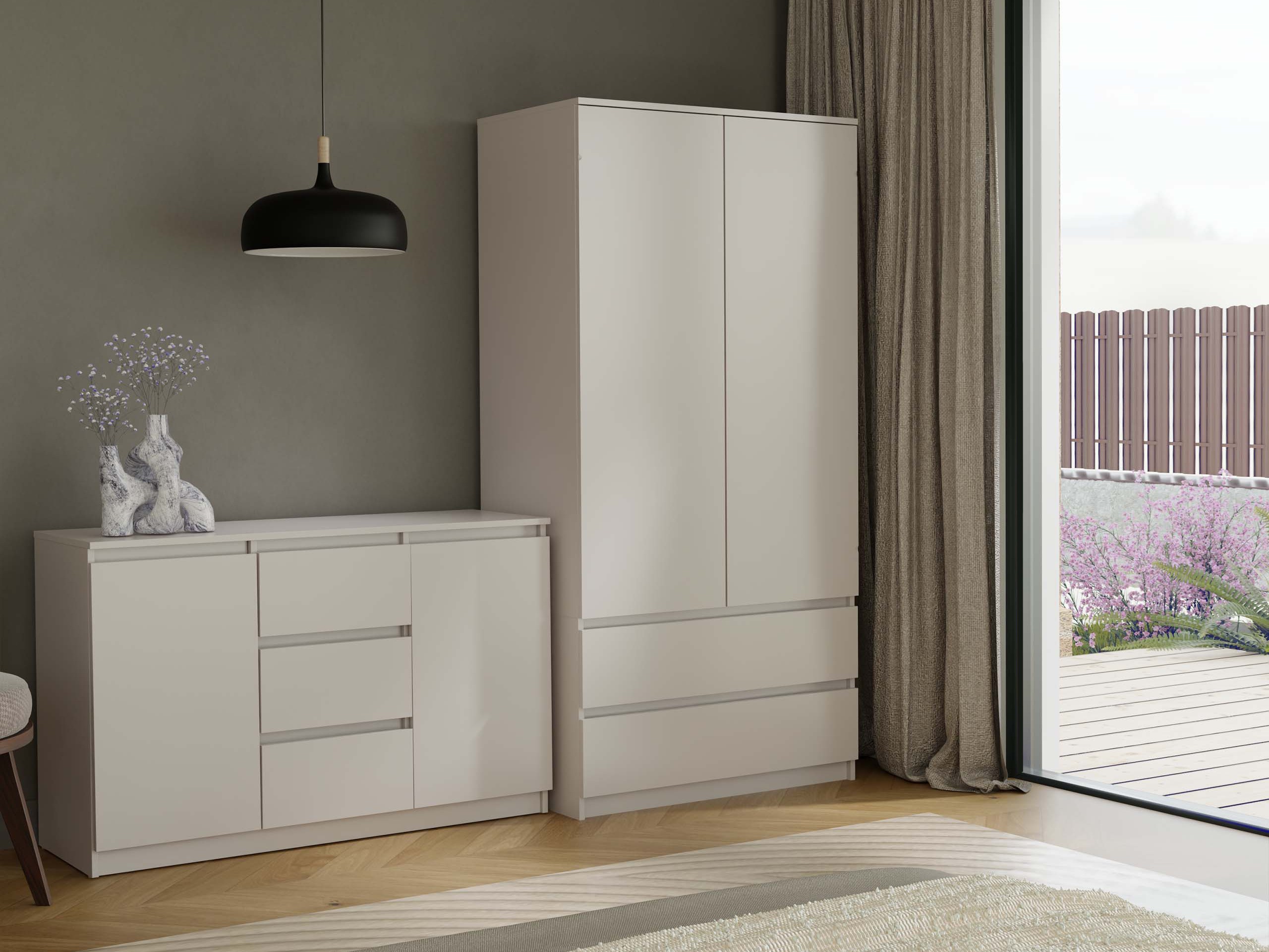 Komoda Elbvelu 112 (Kašmir)