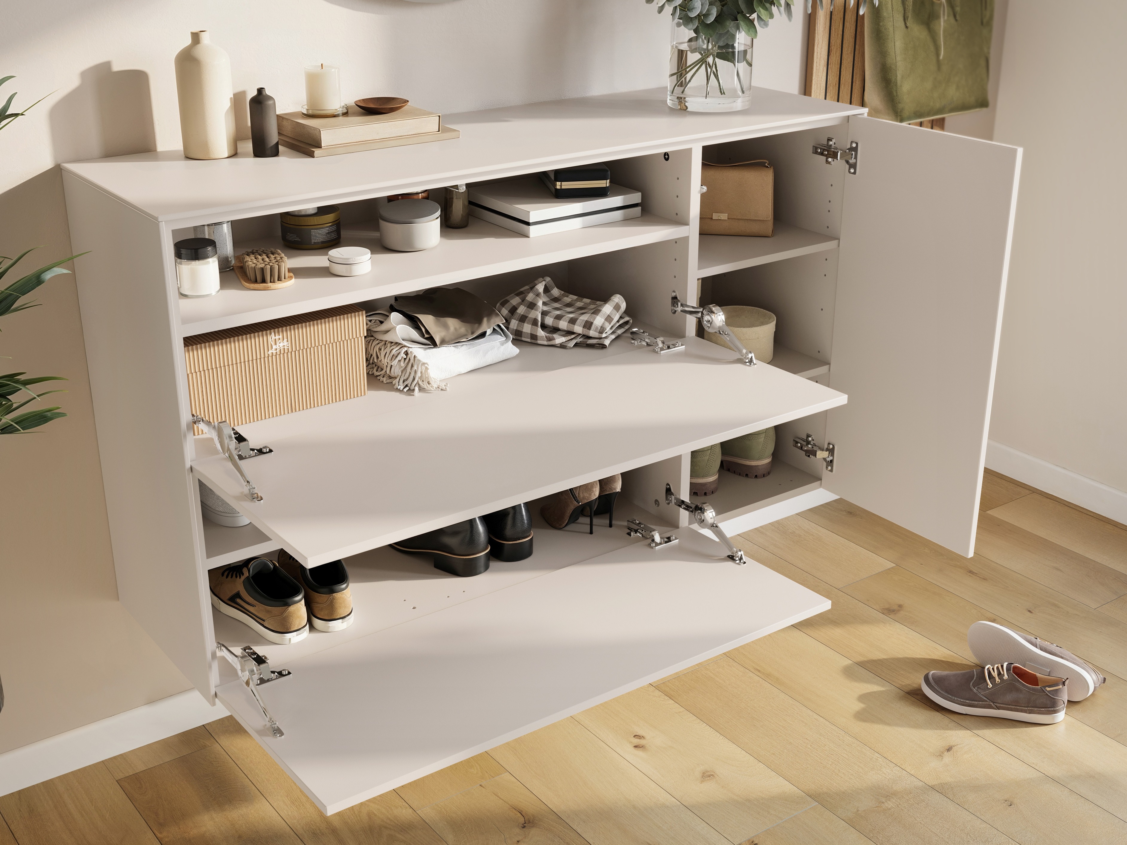 Cipelarnik Sacramento 516