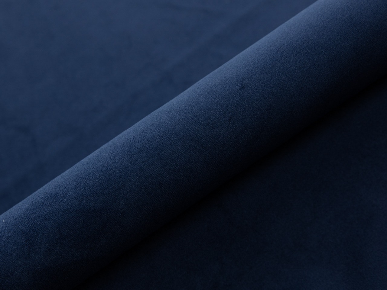 Fotelja Orem 112 (Magic Velvet 2216)