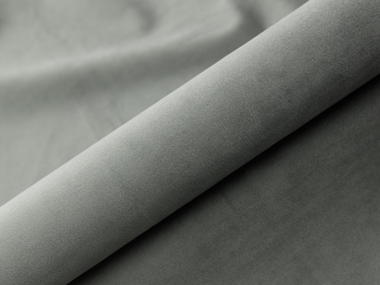 Fotelja Orem 112 (Magic Velvet 2217)