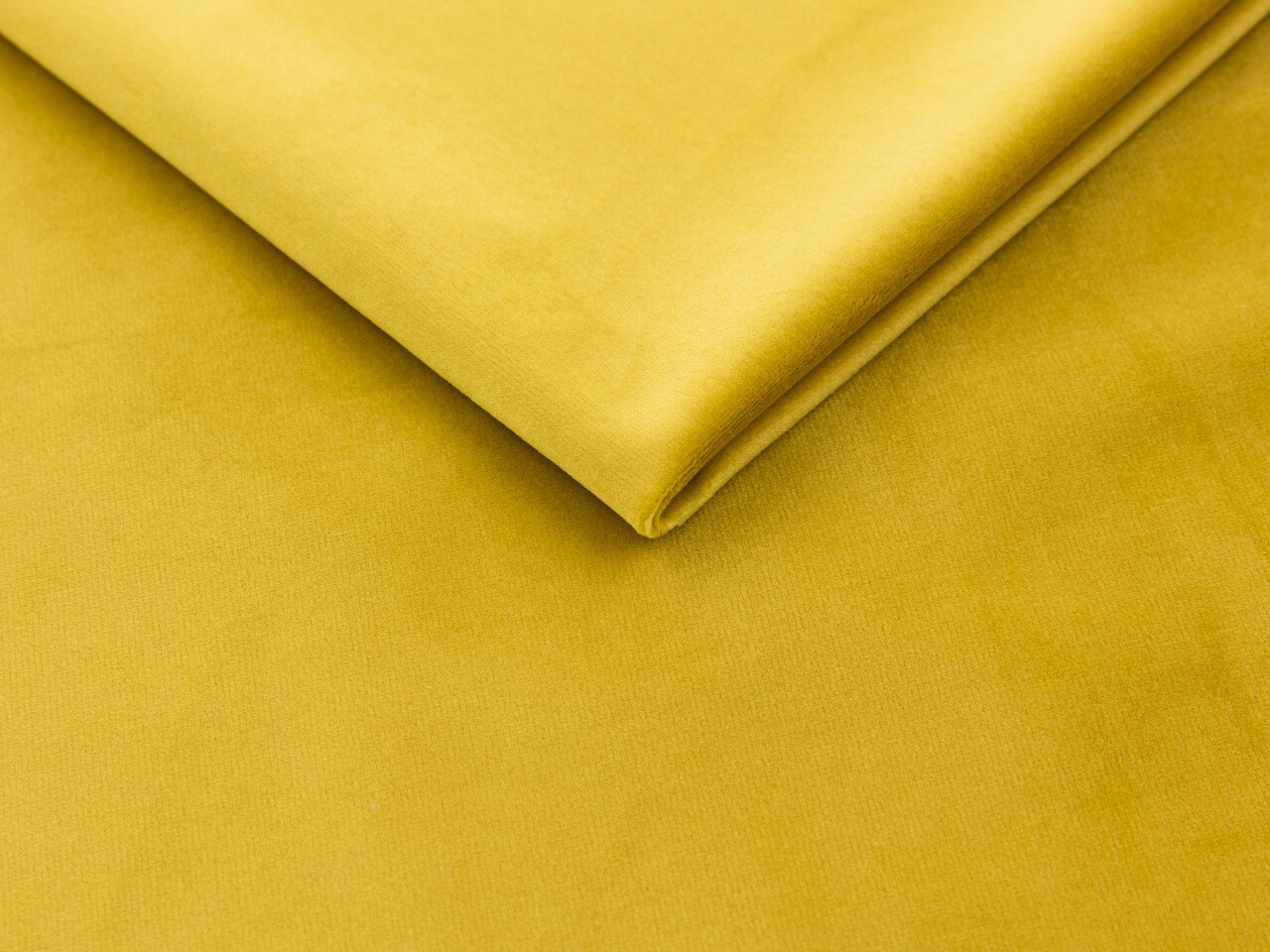 Fotelja Clovis 100 (Magic Velvet 2234)