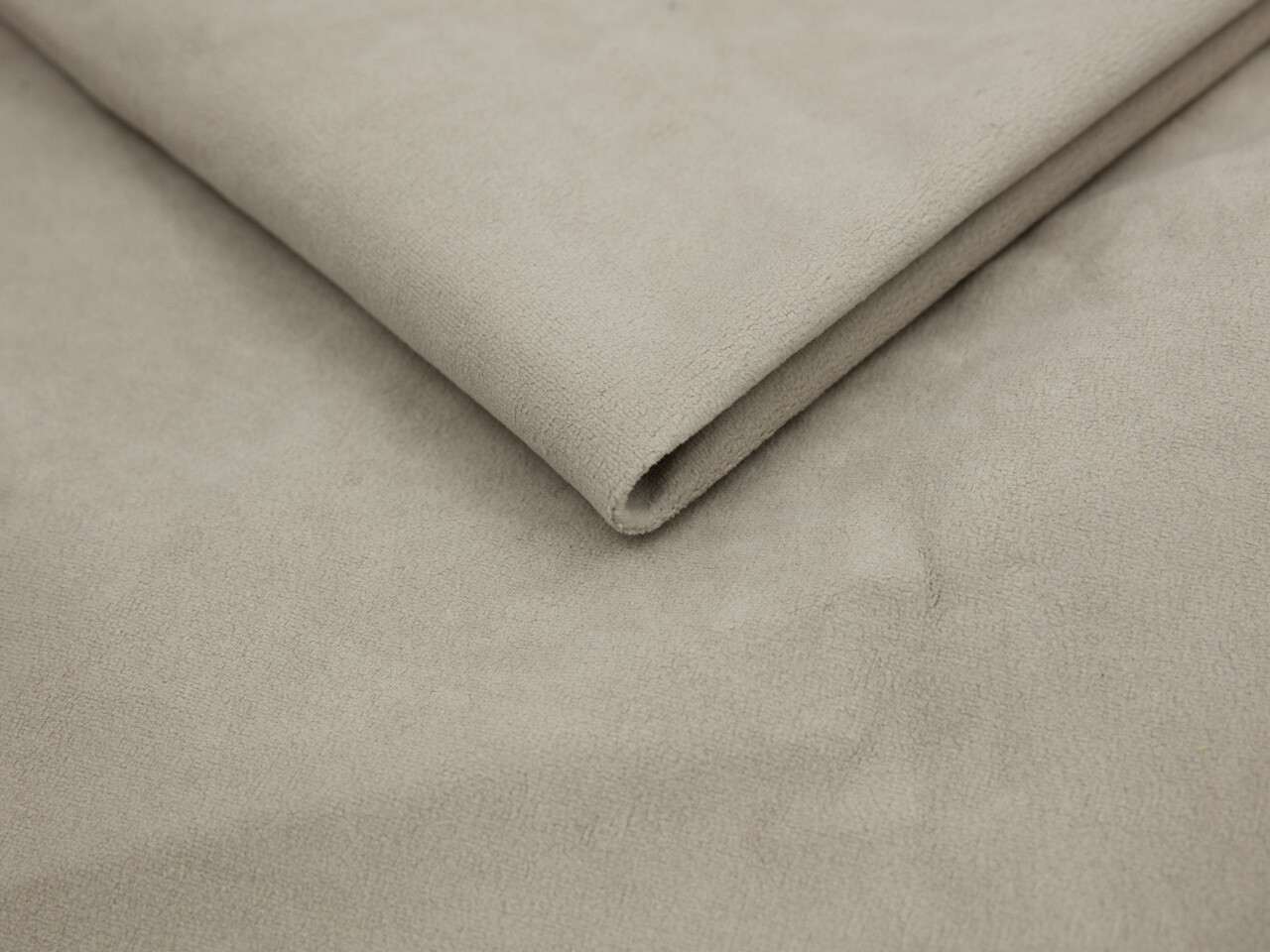 Ugaona sofa Columbus 149 (Mono 232)