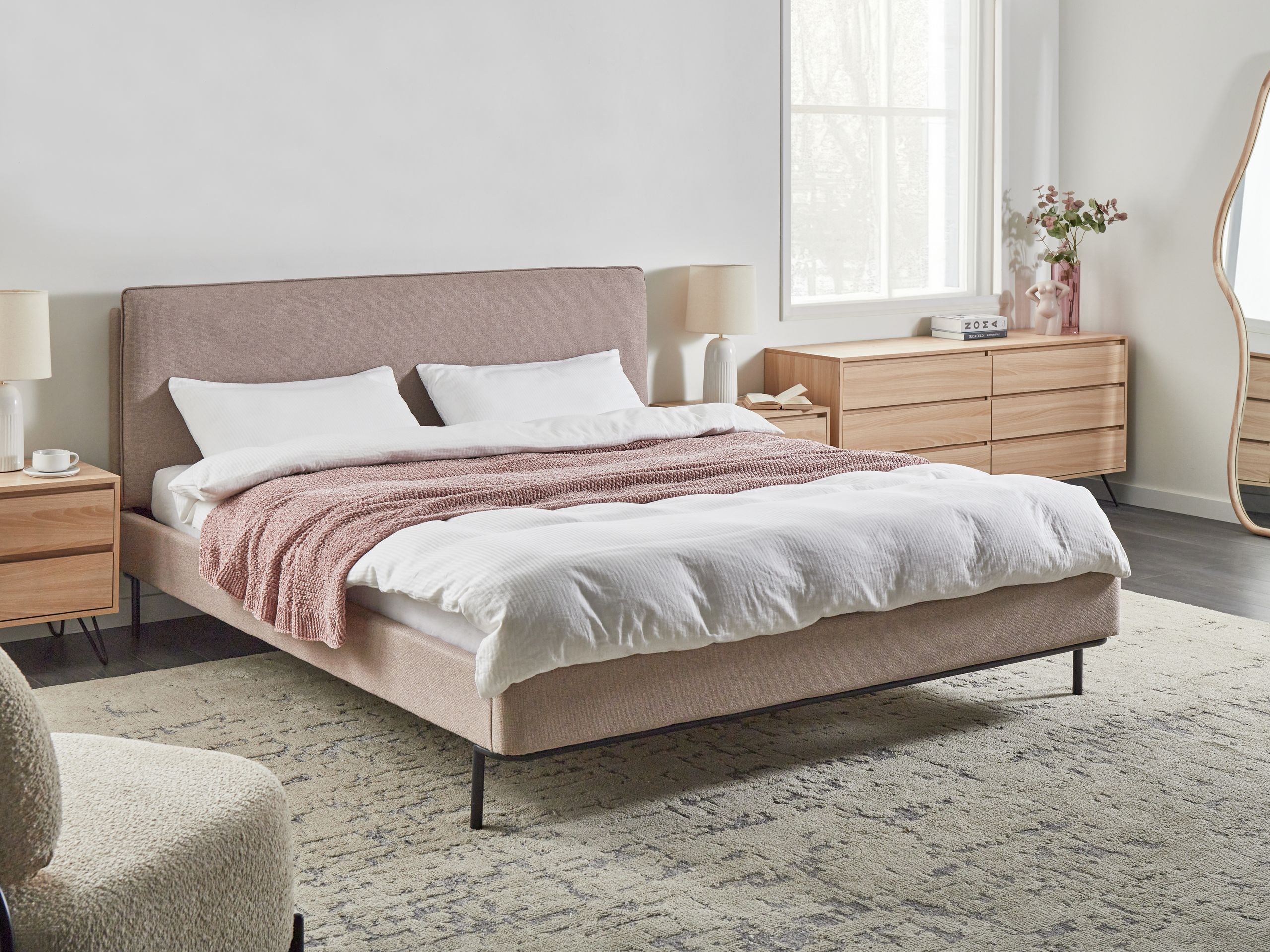 Krevet Berwyn 2377 (Taupe)