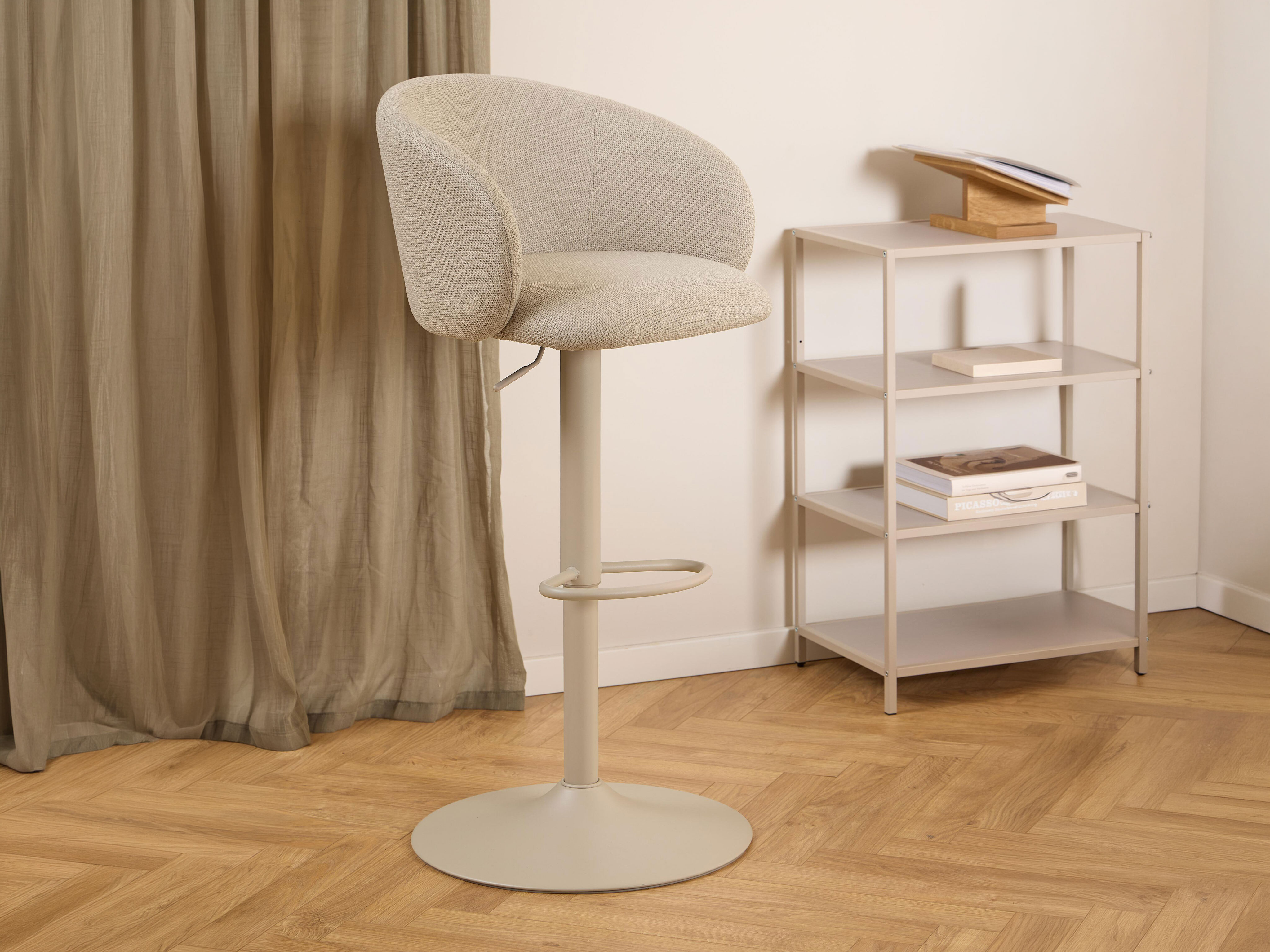 Pult stolica Norsica 1048