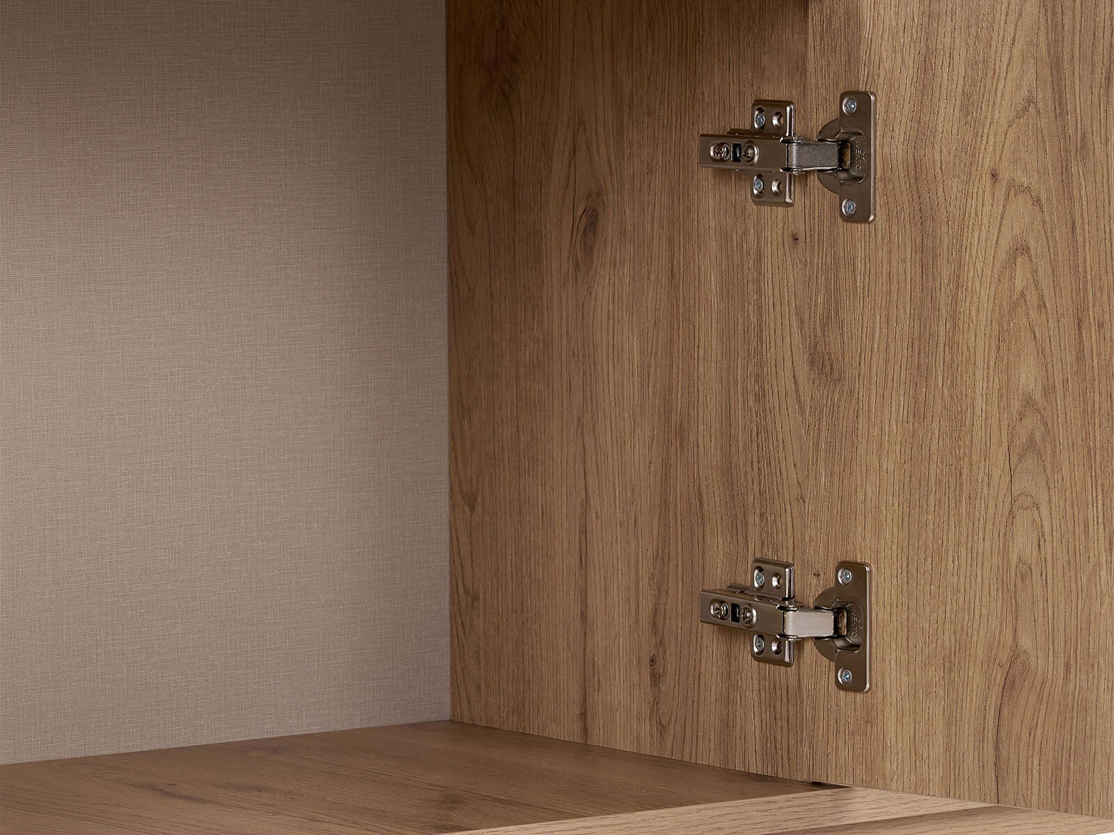 TV komoda Novato 157 (Hrast)