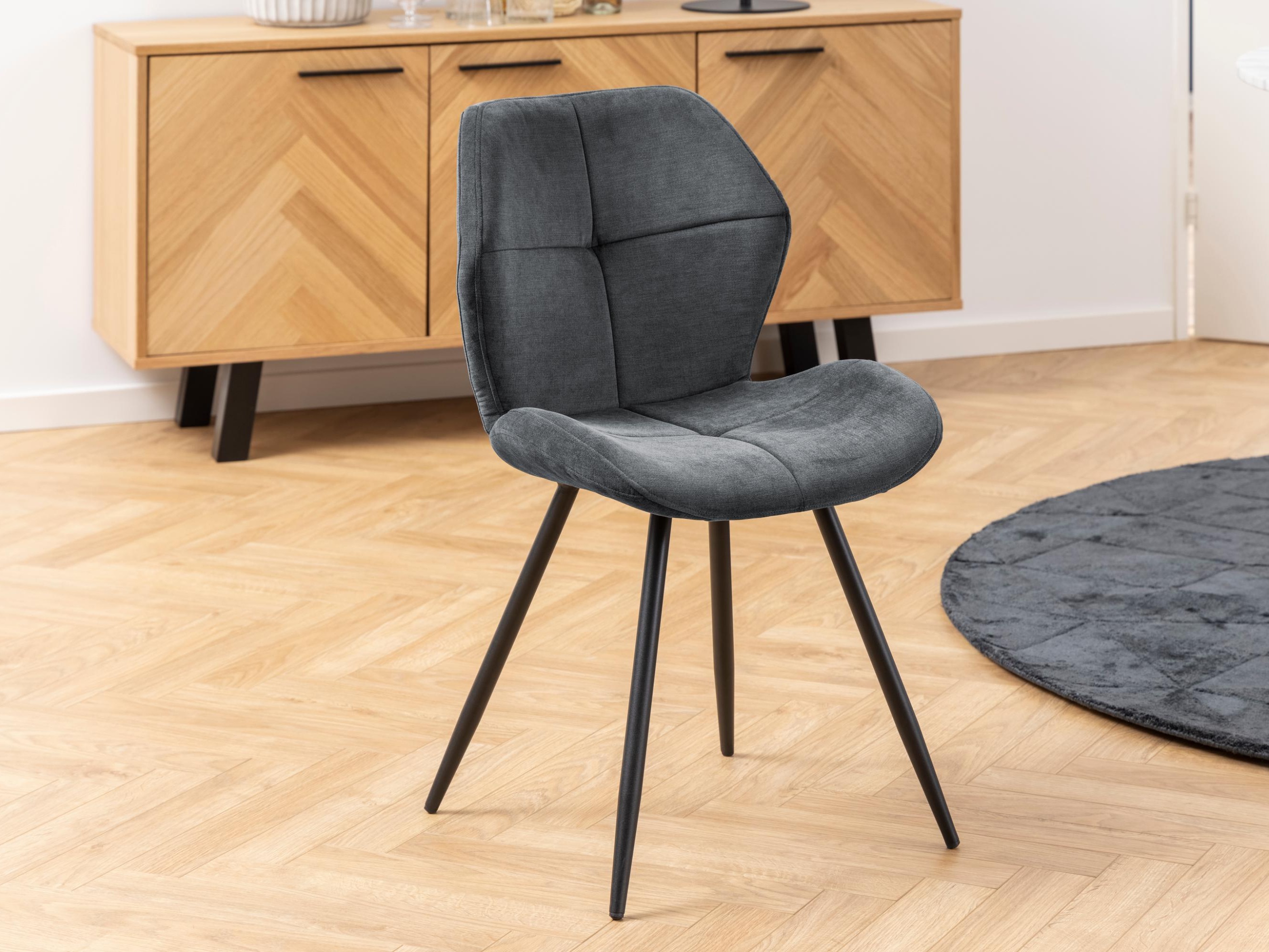 Stolica Norsica 637 (Crno + Antracit)