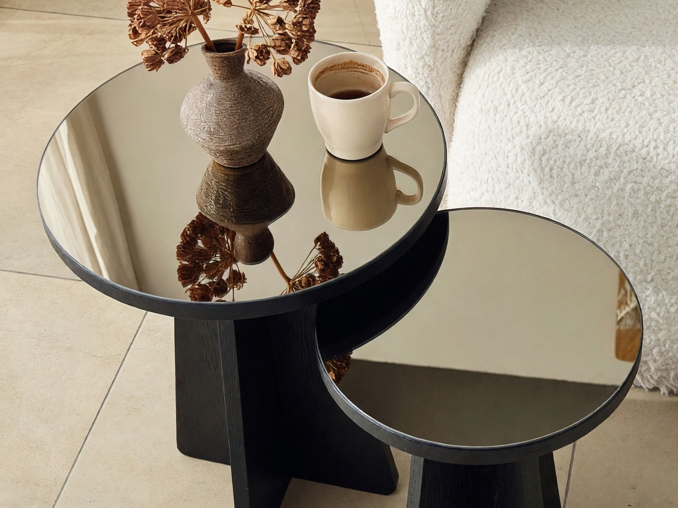 Set pomoćnih stočića Kailua 2821 (Crno)