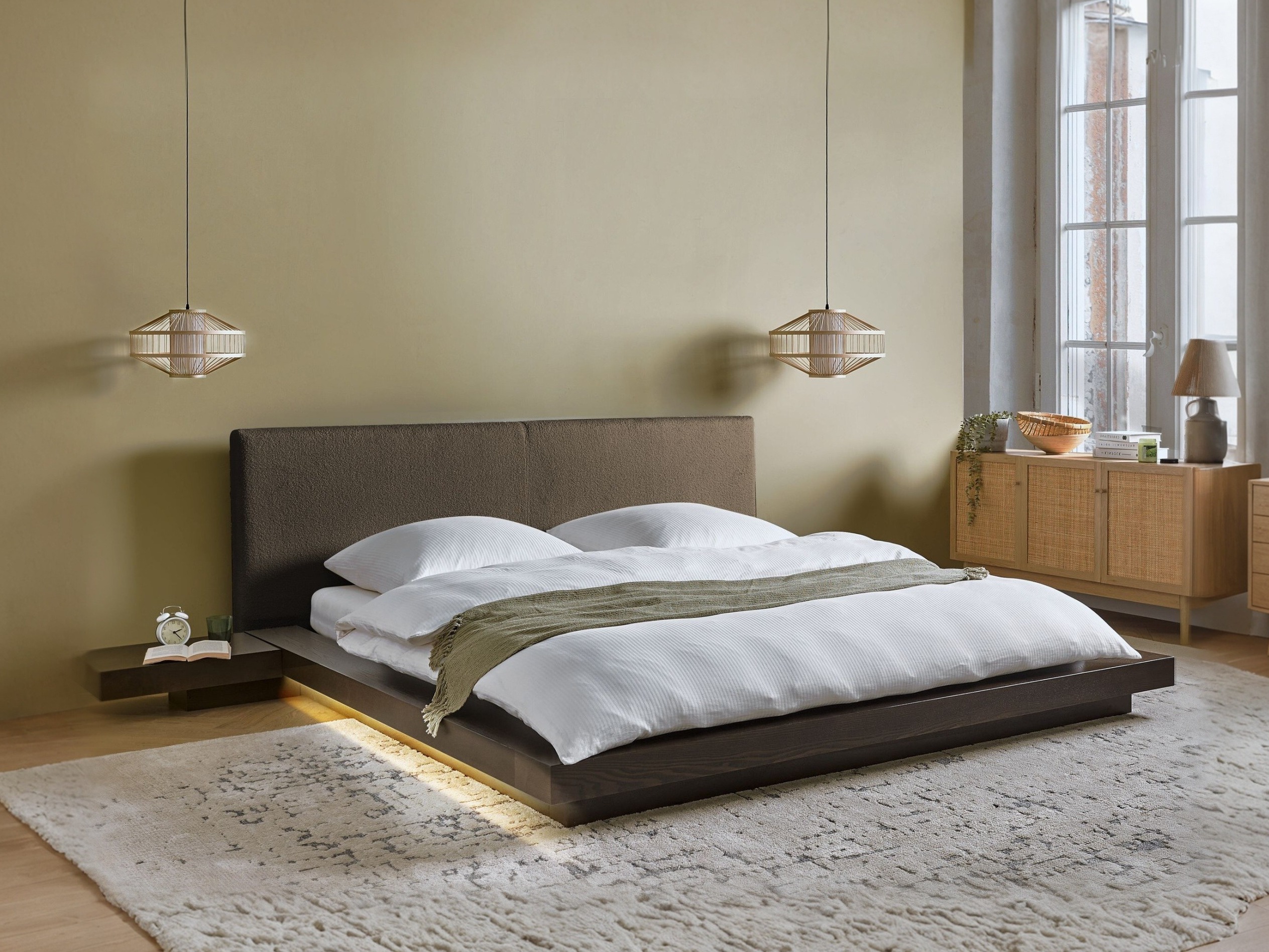 Krevet Berwyn 3144 (Tamno drvo + Taupe)