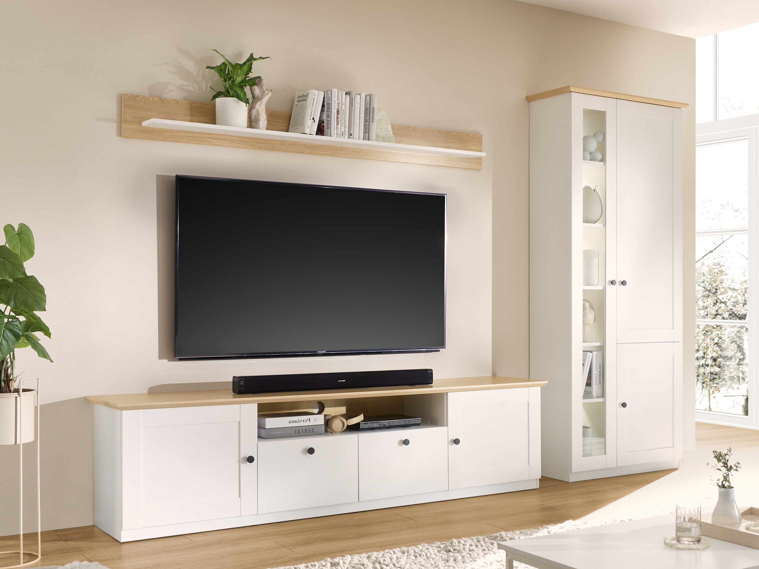 Set za dnevnu sobu Tivteu 117